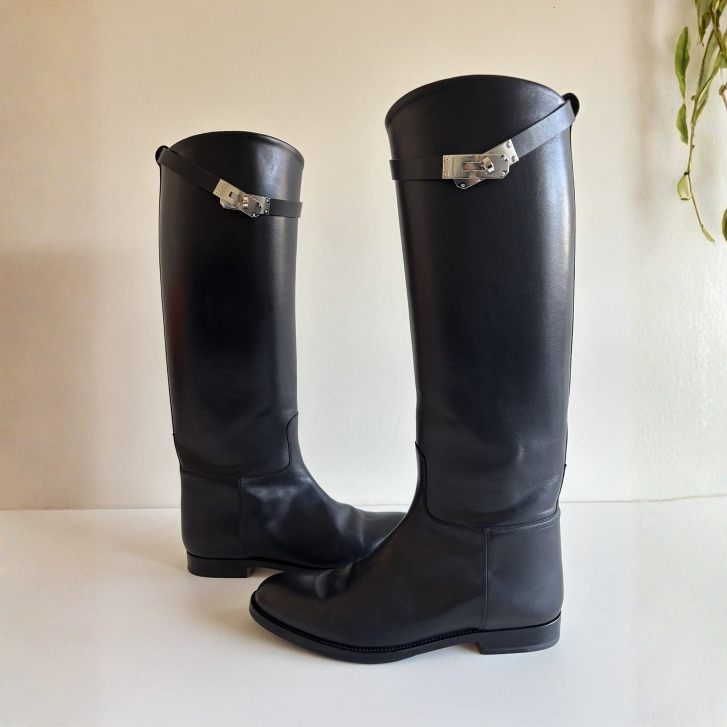 Beeviar Jumping Boots