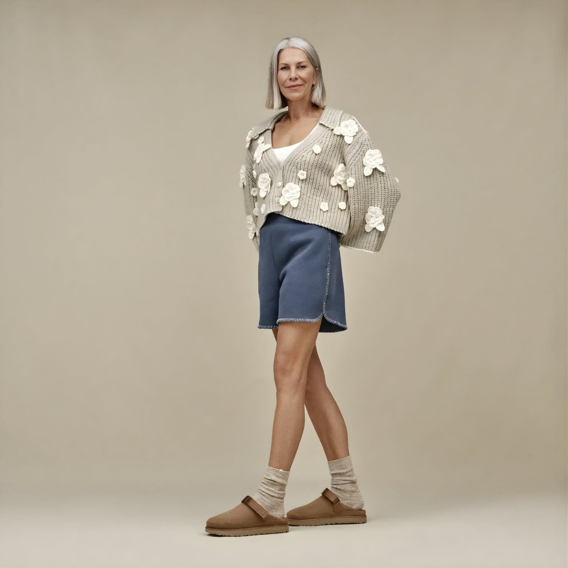 Beeviar™ SoftCloud Clogs